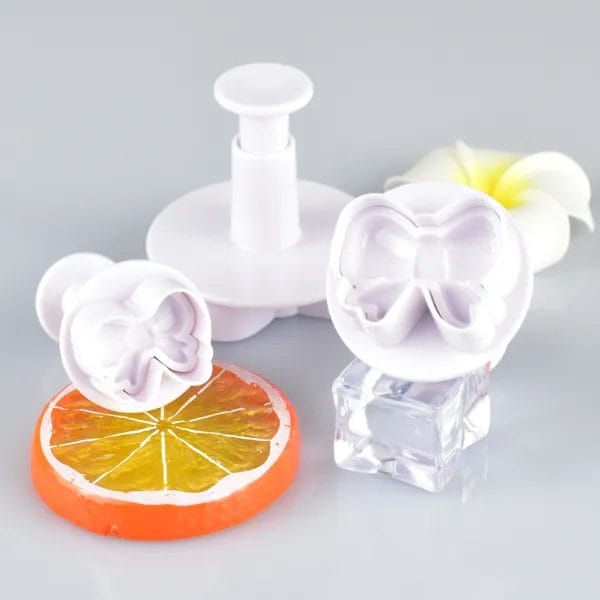 decupatoare din plastic
